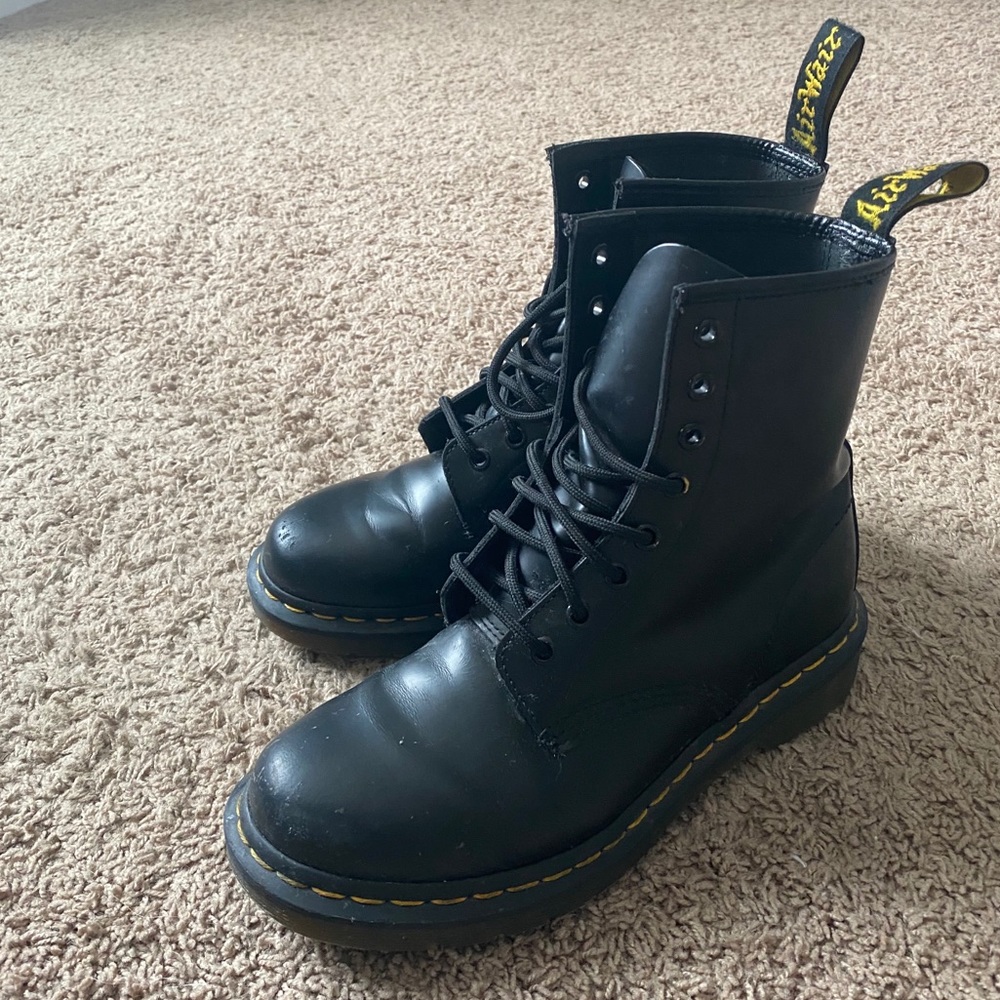 Dr. Martens Original Black Smooth Leather Boot